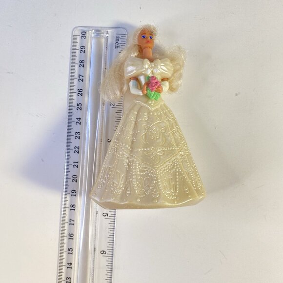 Vintage Mattel McDonald’s Barbie Bride Figurine 1992 - Picture 7 of 7